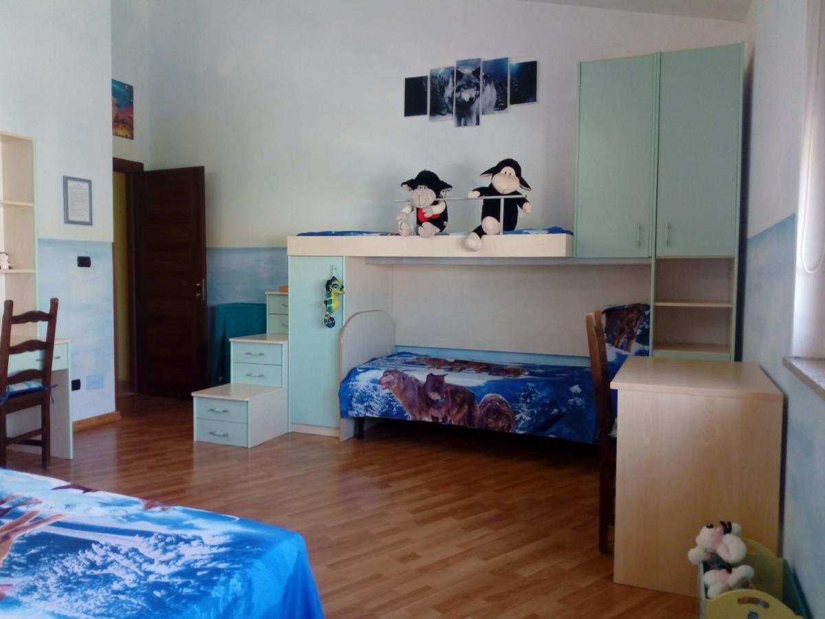 B&B Il Rifugio Del Lupo - E6721 Paringianu Exteriér fotografie