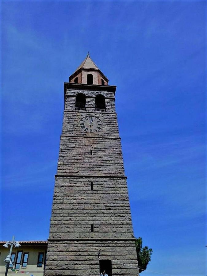 B&B Il Rifugio Del Lupo - E6721 Paringianu Exteriér fotografie