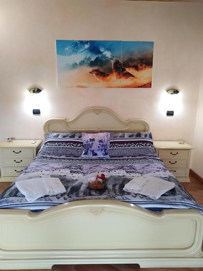 B&B Il Rifugio Del Lupo - E6721 Paringianu Exteriér fotografie